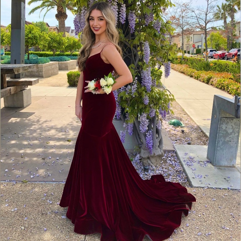 Sherri Hill Red Prom Dress
